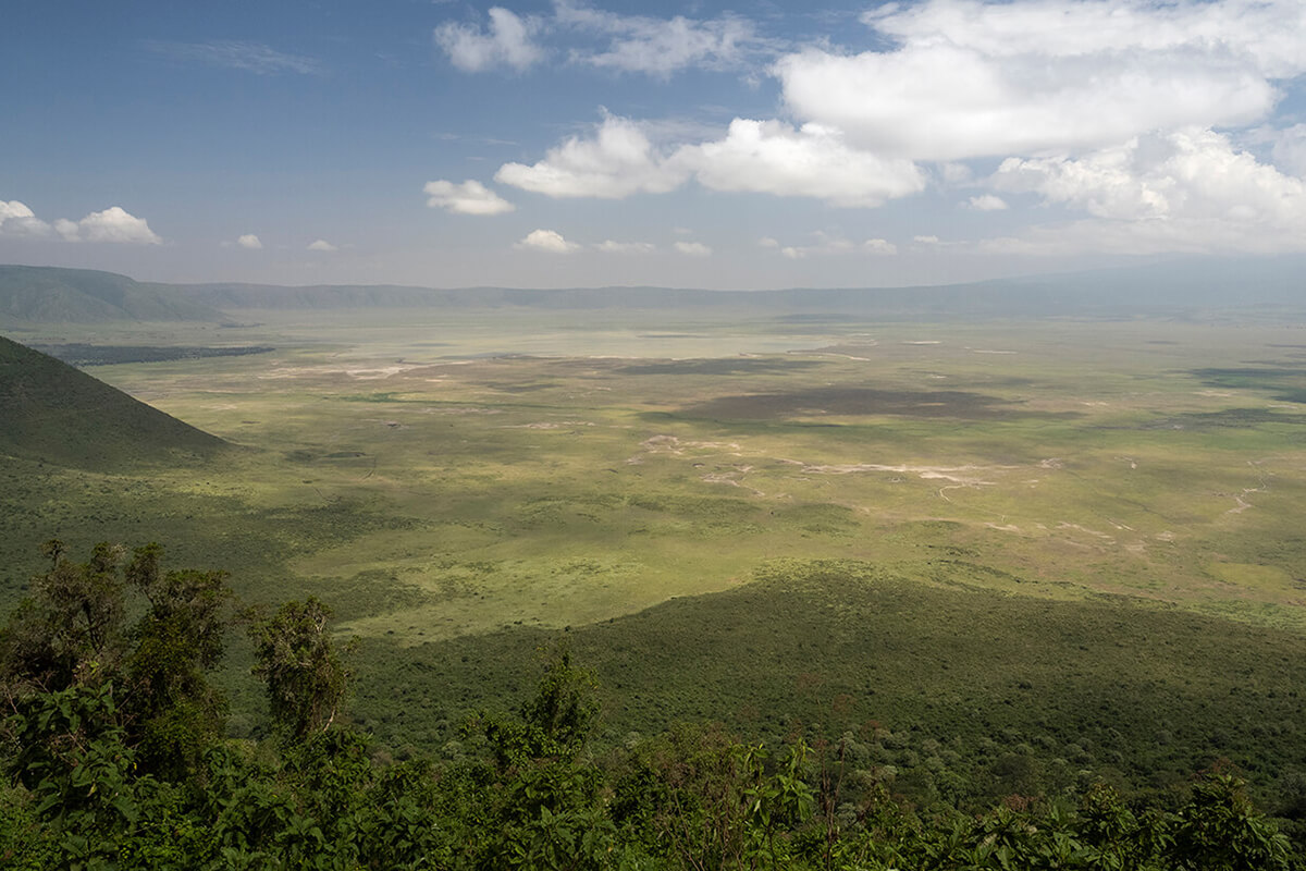 paesaggio panoramico del cratere di Ngorongoro in Tanzania